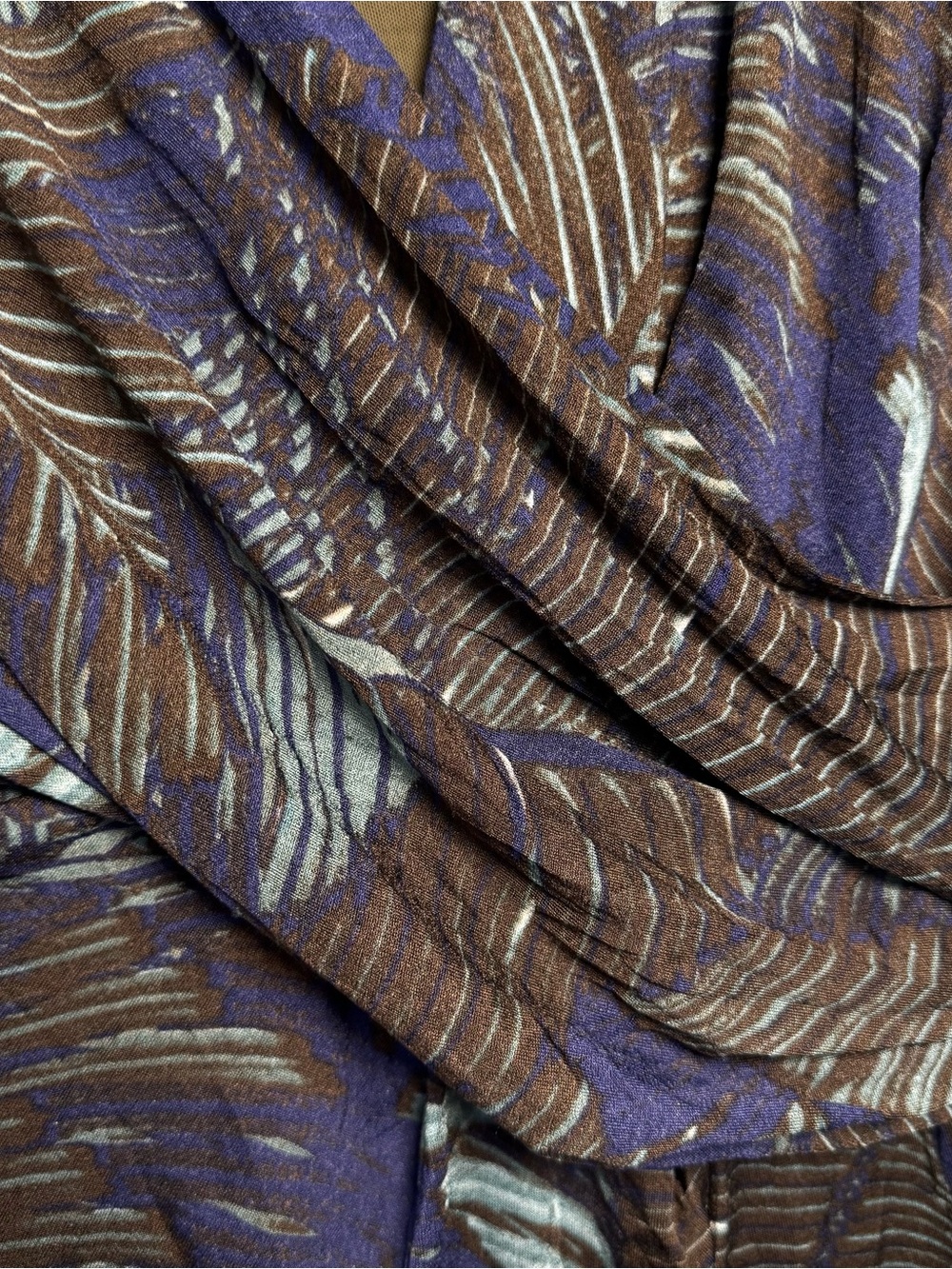 Max Mara Italy Draped Faux Wrap Top XL Blue Brown Abstract Jersey Quiet Luxury - Picture 9 of 13